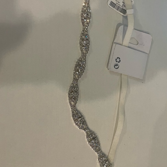 Crystal embellished headband brand new - Picture 3 of 4